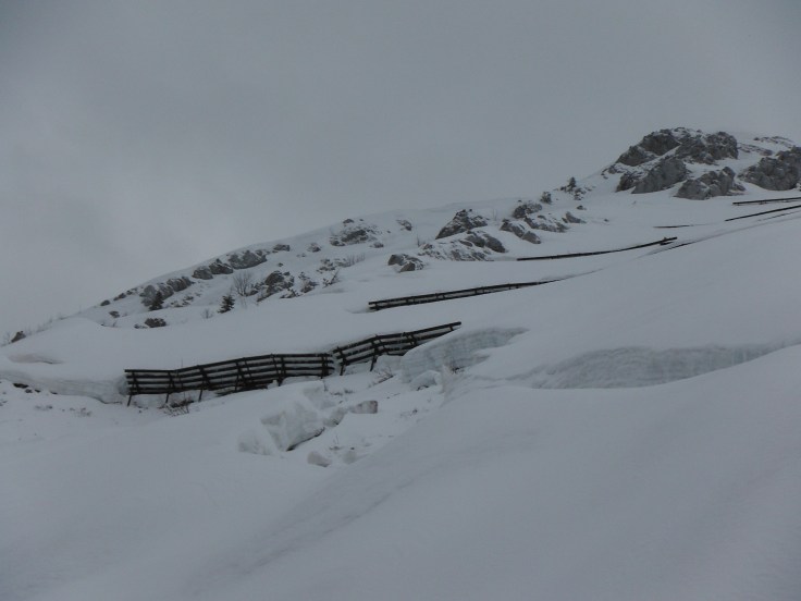 La trincea tra i paravalanghe